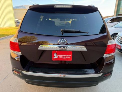 Used 2011 Toyota Highlander SE image 5