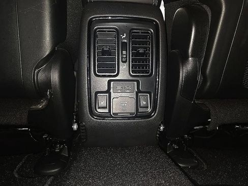 Used 2021 Dodge Durango GT AWD/4WD image 36