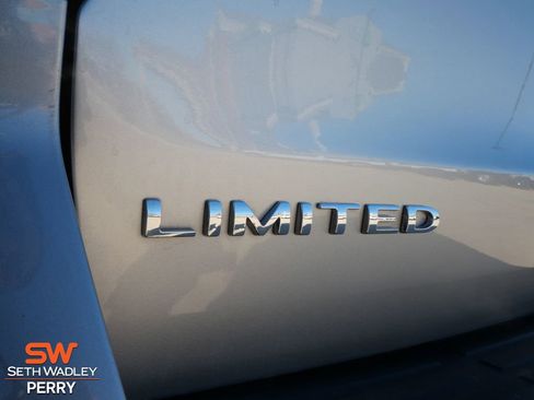 Used 2023 Ford Expedition Max Limited image 8