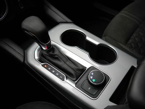 Used 2022 Chevrolet Blazer LT w/ LPO, Black Accent Package FWD image 31