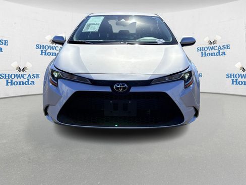 Used 2022 Toyota Corolla LE image 10