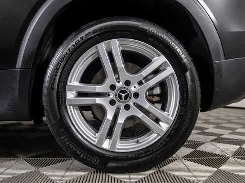 Used 2020 Mercedes-Benz GLB 250 4MATIC image 40