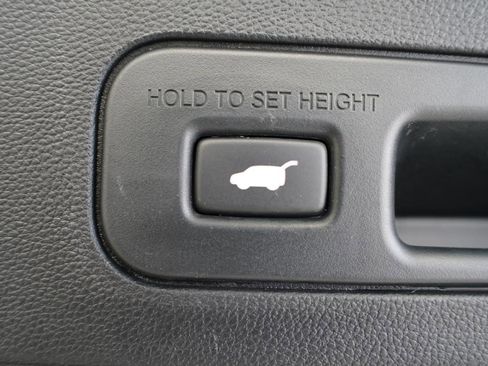 Used 2023 Acura MDX SH-AWD w/ Advance Package image 38