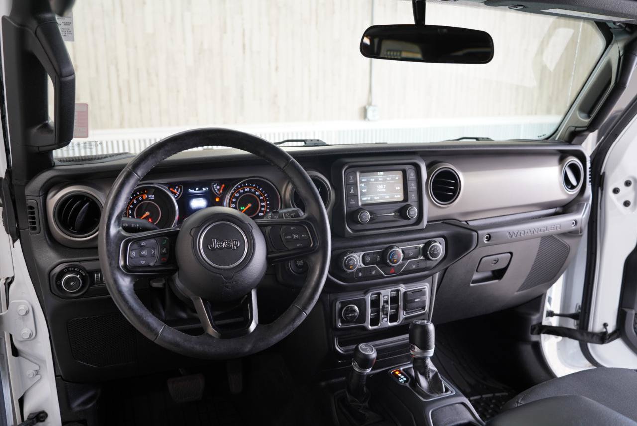 Used 2018 Jeep Wrangler Unlimited Sport S AWD/4WD image 11