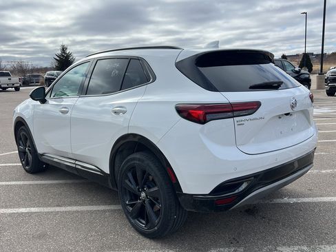 Used 2023 Buick Envision Essence w/ Technology Package I image 3