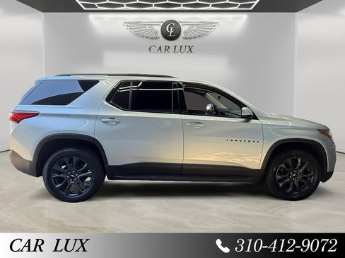Used 2019 Chevrolet Traverse RS w/ LPO, 'HIT The Road' Package FWD image 6