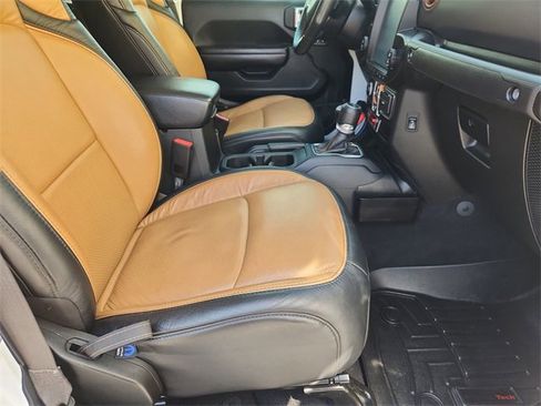 Used 2021 Jeep Gladiator Mojave image 26