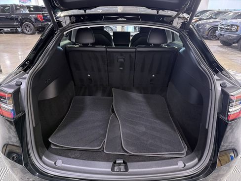 Used 2022 Tesla Model Y Performance AWD/4WD image 28