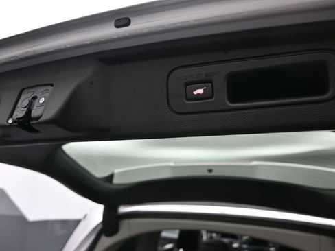 Certified 2025 Honda Odyssey Elite image 30