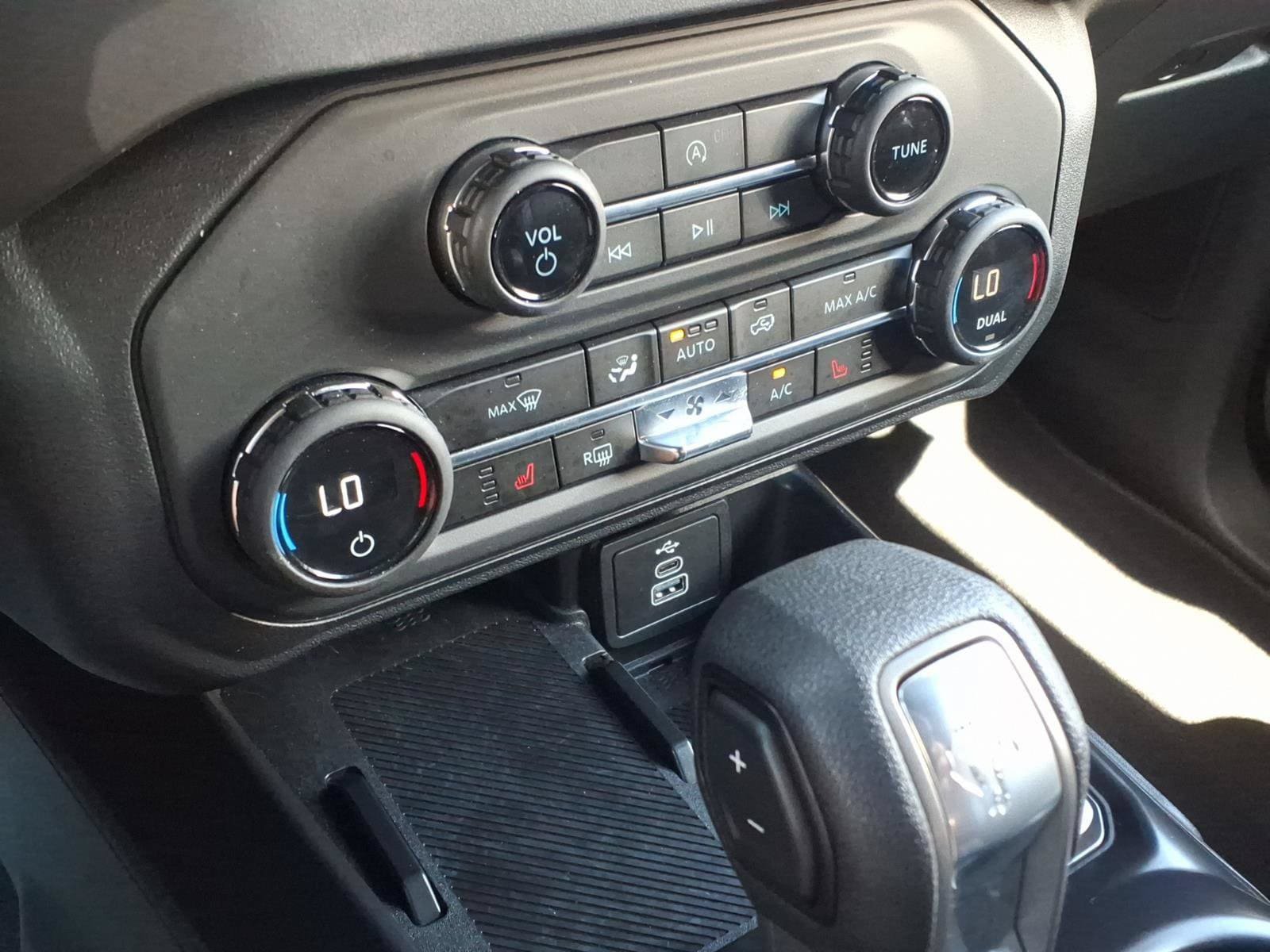 Used 2026 Ford Bronco Big Bend AWD/4WD image 19