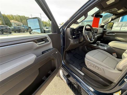 Certified 2023 Chevrolet Silverado 1500 RST w/ Convenience Package II image 11