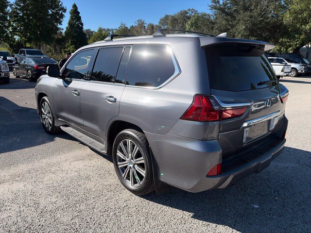 Used 2016 Lexus LX 570 4WD w/ Luxury Package image 7
