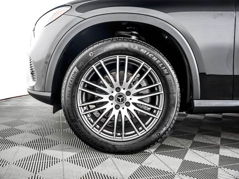 Certified 2026 Mercedes-Benz GLC 300 image 6