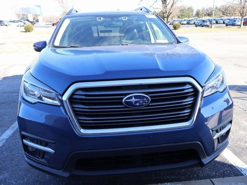 Used 2021 Subaru Ascent Limited image 3