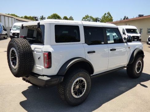 New 2026 Ford Bronco Badlands AWD/4WD image 3