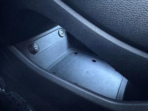 Used 2023 Hyundai Santa Fe SEL image 17