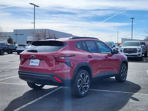 New 2026 Chevrolet Trax RS w/ Driver Confidence Package FWD image 3