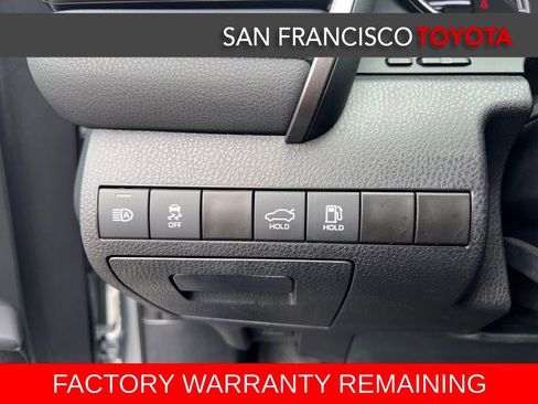 Used 2023 Toyota Camry SE FWD image 34