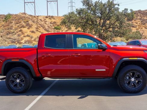 Used 2024 GMC Canyon Elevation w/ Trailering Package image 10