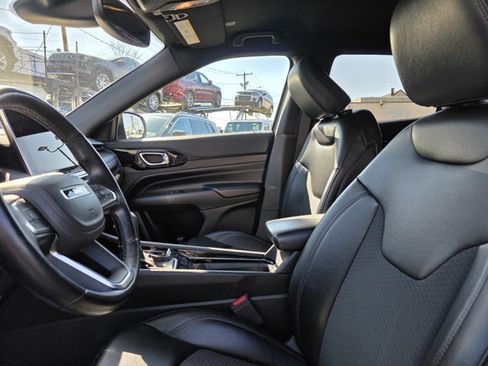 Used 2022 Jeep Compass Altitude w/ Convenience Group image 5