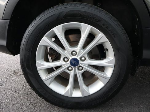 Used 2017 Ford Escape SE AWD/4WD image 43
