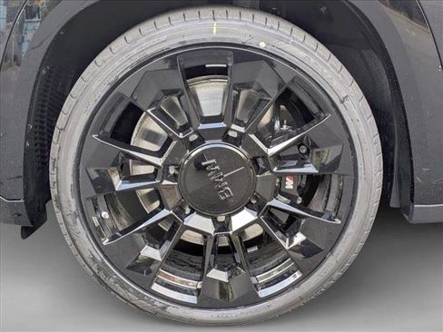 New 2026 BMW XM Label Red image 10