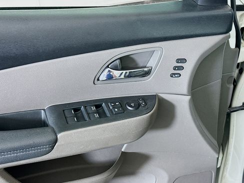 Used 2015 Honda Odyssey Touring Elite image 15