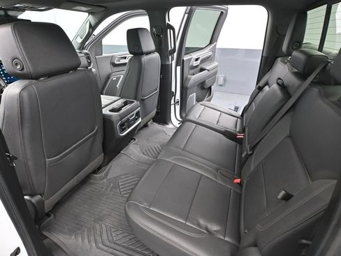 Used 2023 Chevrolet Silverado 1500 LTZ w/ LTZ Premium Package image 45