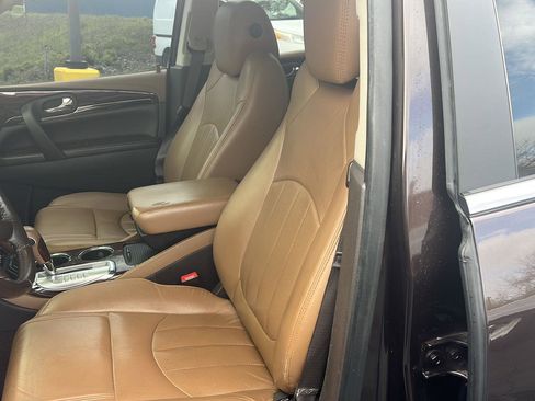 Used 2017 Buick Enclave Leather w/ Trailering Package image 19