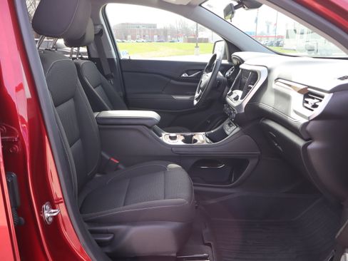 Used 2023 GMC Acadia SLE w/ Driver Convenience Package image 15