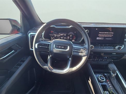 Used 2024 GMC Canyon Elevation image 17