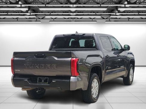 Used 2022 Toyota Tundra SR5 AWD/4WD image 7