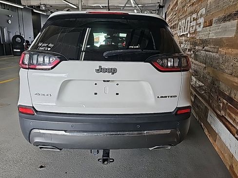 Used 2020 Jeep Cherokee Limited w/ Luxury Group image 6