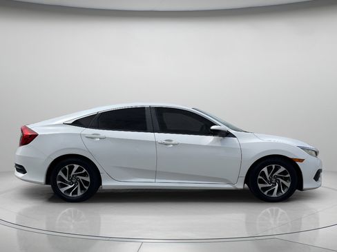 Used 2016 Honda Civic EX image 14