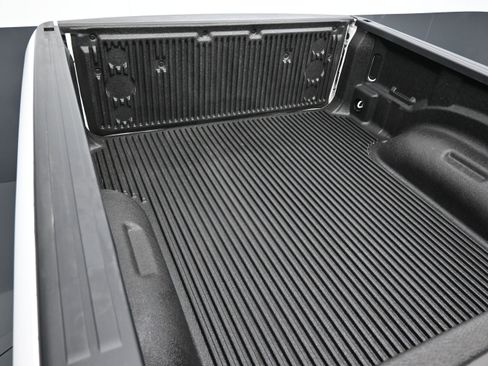 Used 2023 RAM 1500 Laramie AWD/4WD image 45