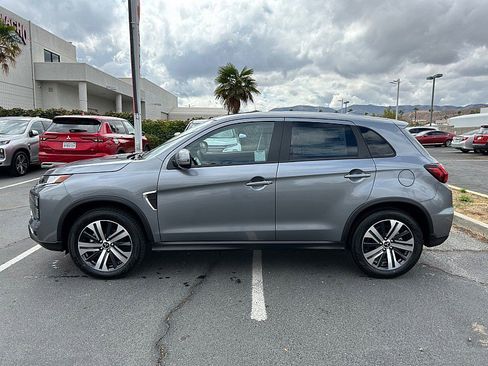 New 2025 Mitsubishi Outlander Sport SE image 6