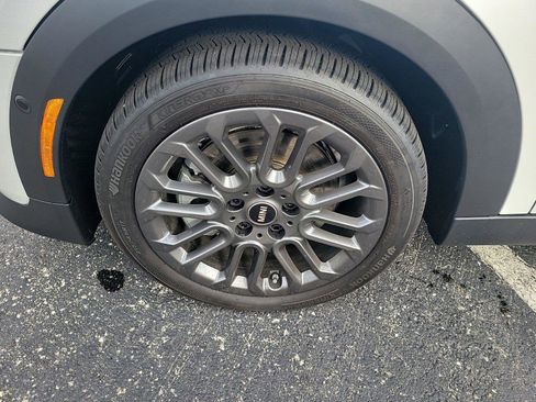 Certified 2025 MINI Cooper S FWD image 3