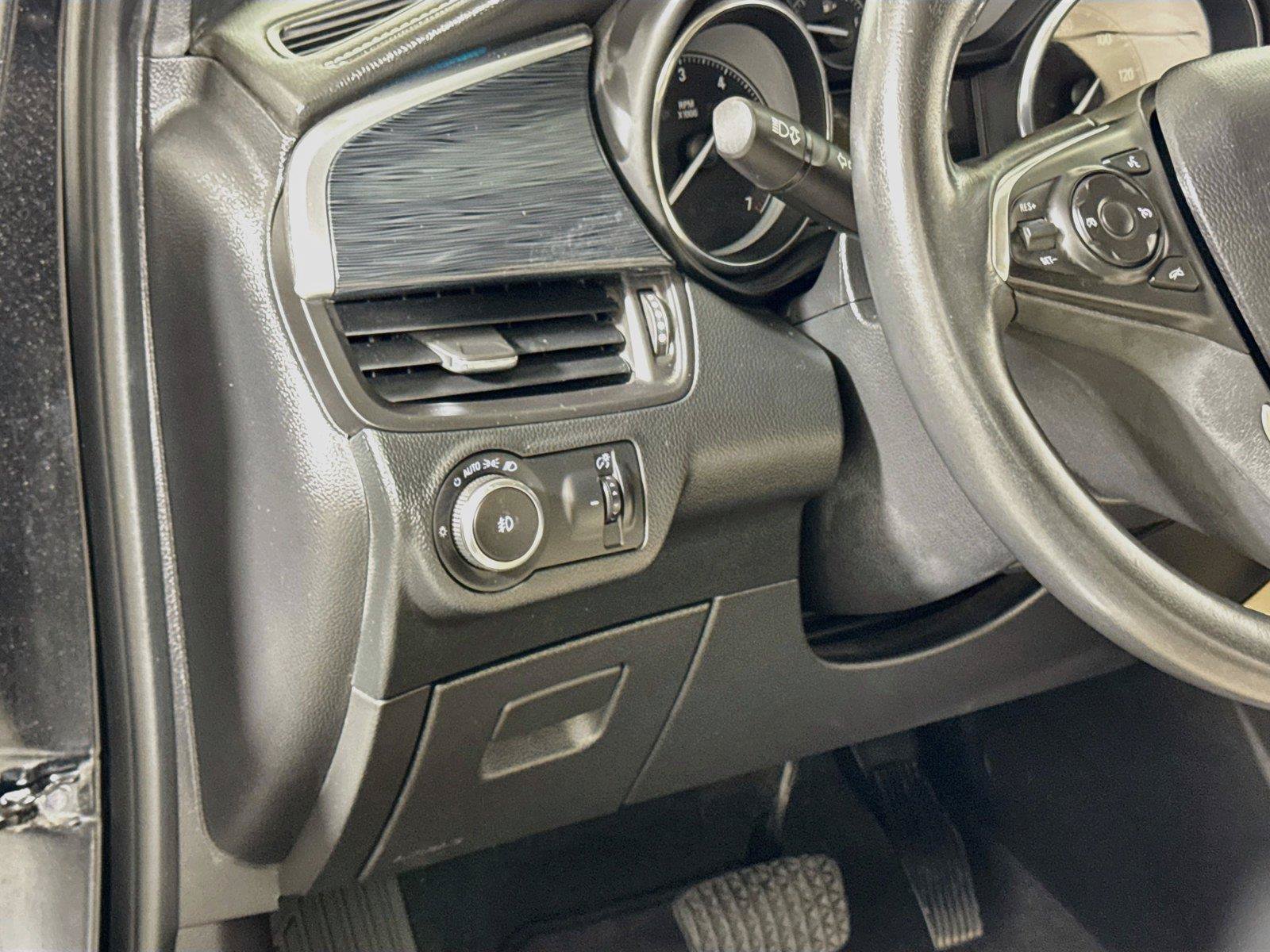 Used 2017 Buick Envision Preferred FWD image 8
