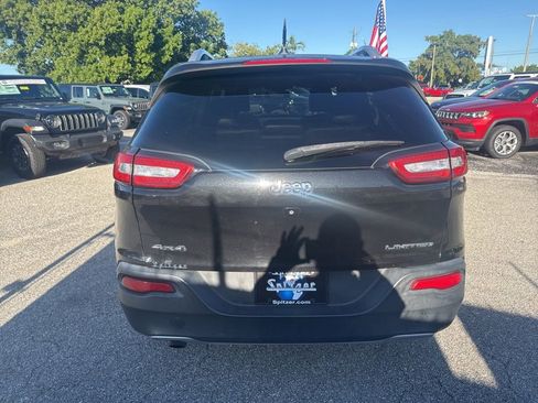 Used 2015 Jeep Cherokee Limited image 14