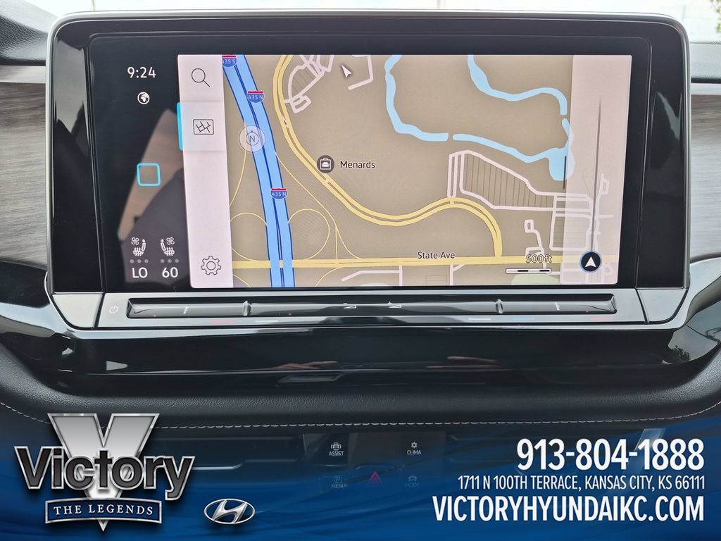 Used 2024 Volkswagen Atlas SEL AWD/4WD image 19