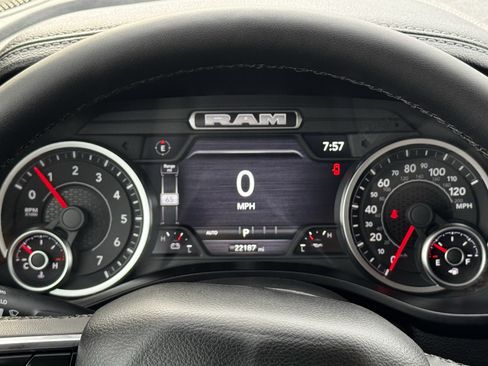 Used 2025 RAM 1500 Laramie w/ Sport Appearance Package AWD/4WD image 16