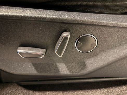 Used 2021 Ford F150 XLT w/ Equipment Group 302A High image 15