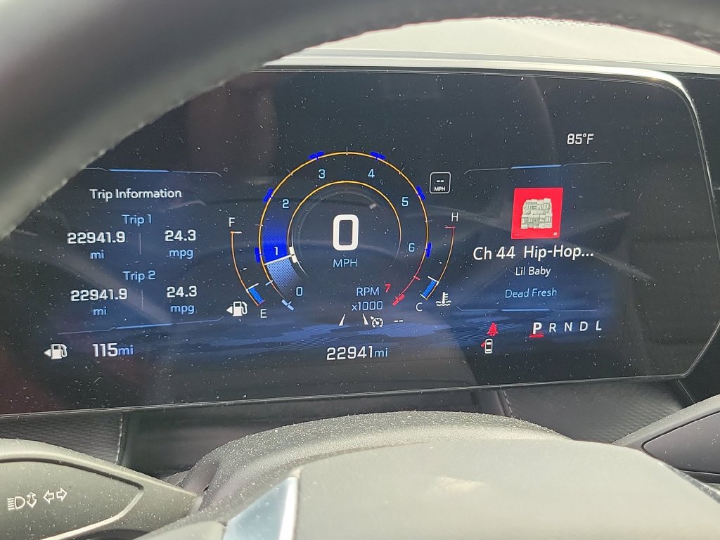 Used 2025 Chevrolet Equinox LT w/ Safety and Technology Package FWD image 28