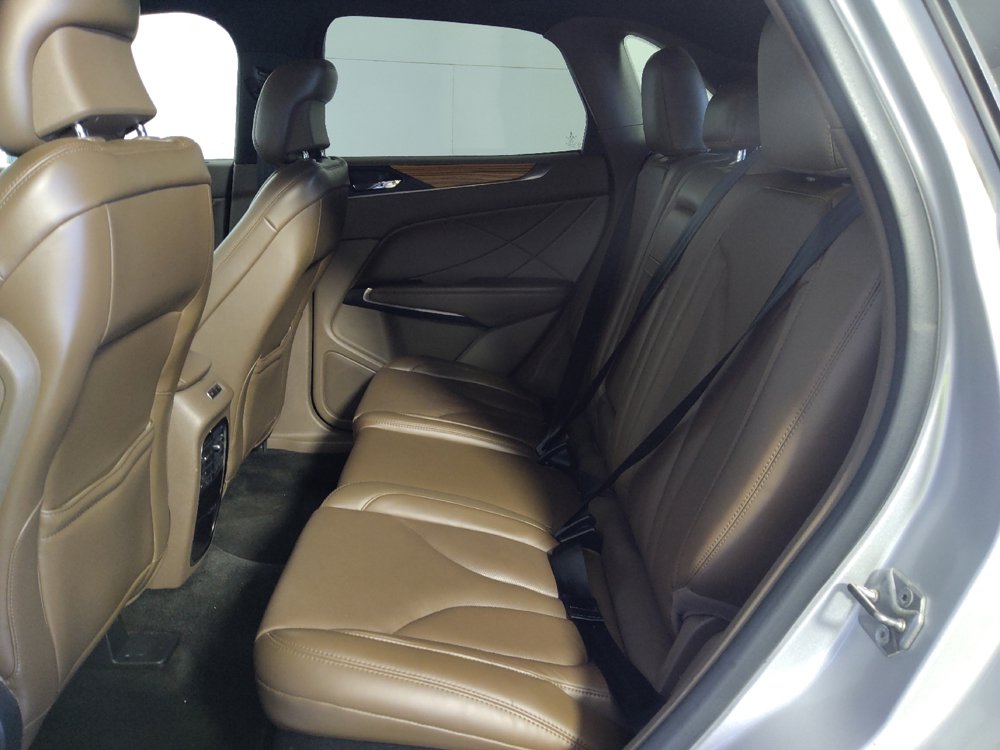 Used 2016 Lincoln MKC Reserve w/ Lincoln MKC Climate Package AWD/4WD image 18