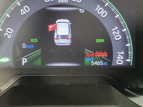 Used 2025 Toyota RAV4 LE AWD/4WD image 21