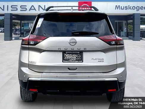 New 2026 Nissan Rogue Platinum AWD/4WD image 4
