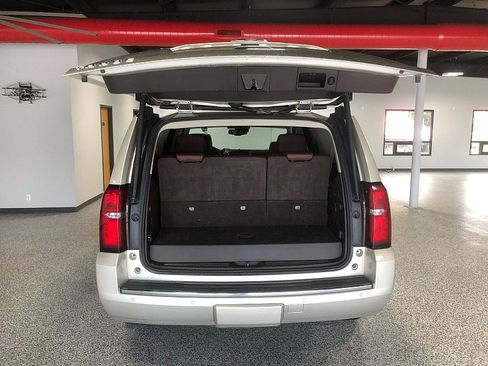 Used 2016 Chevrolet Tahoe LTZ AWD/4WD image 17