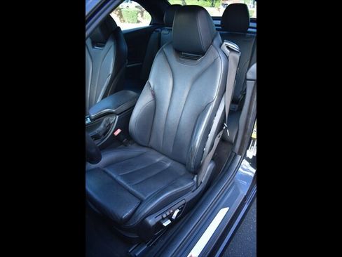 Used 2016 BMW 428i Convertible image 22
