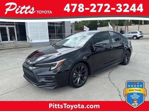 Certified 2025 Toyota Corolla SE FWD image 1