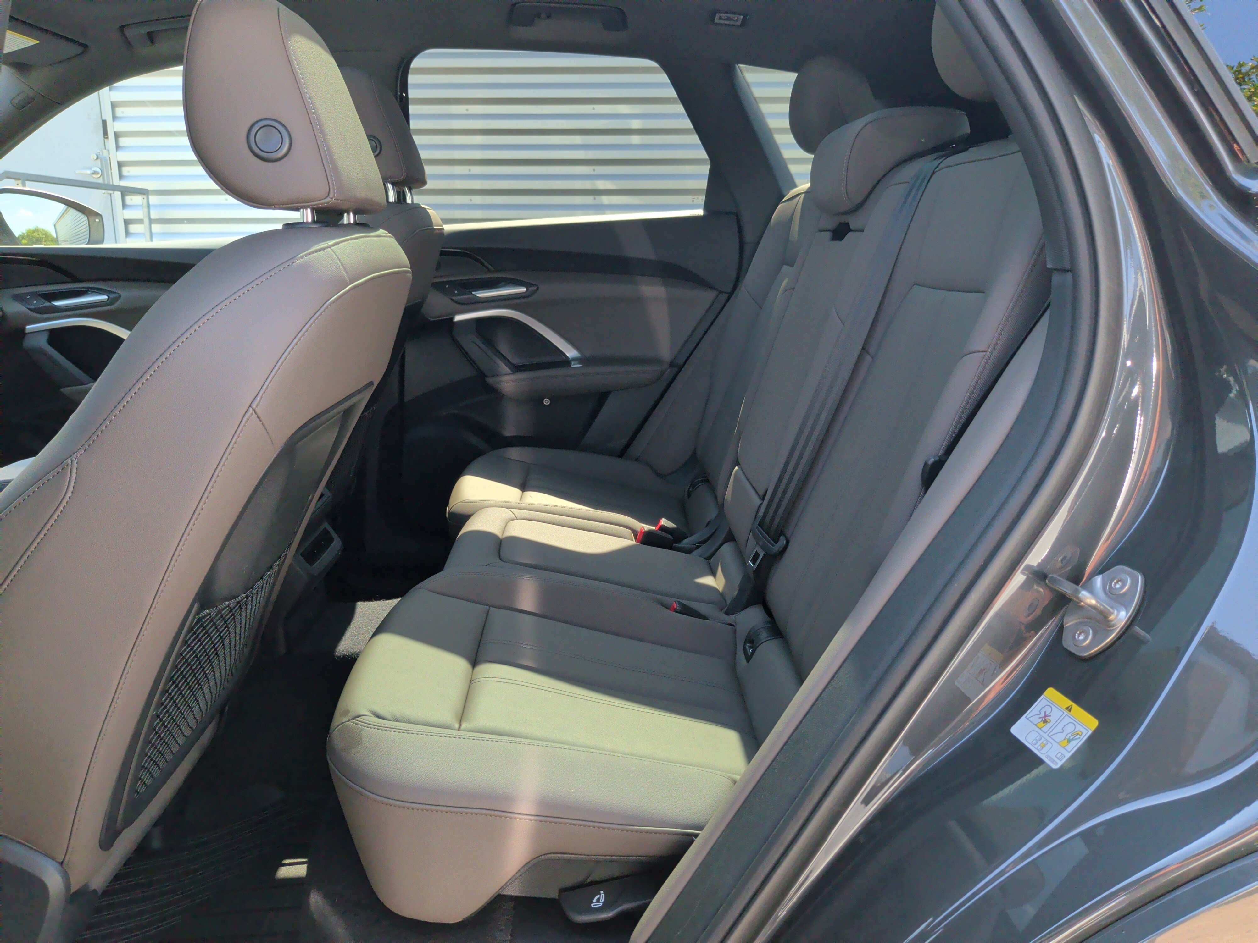 Used 2025 Audi Q5 Premium w/ Convenience Package AWD/4WD image 31